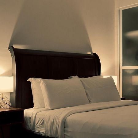 Harman Suites Moalboal Luaran gambar