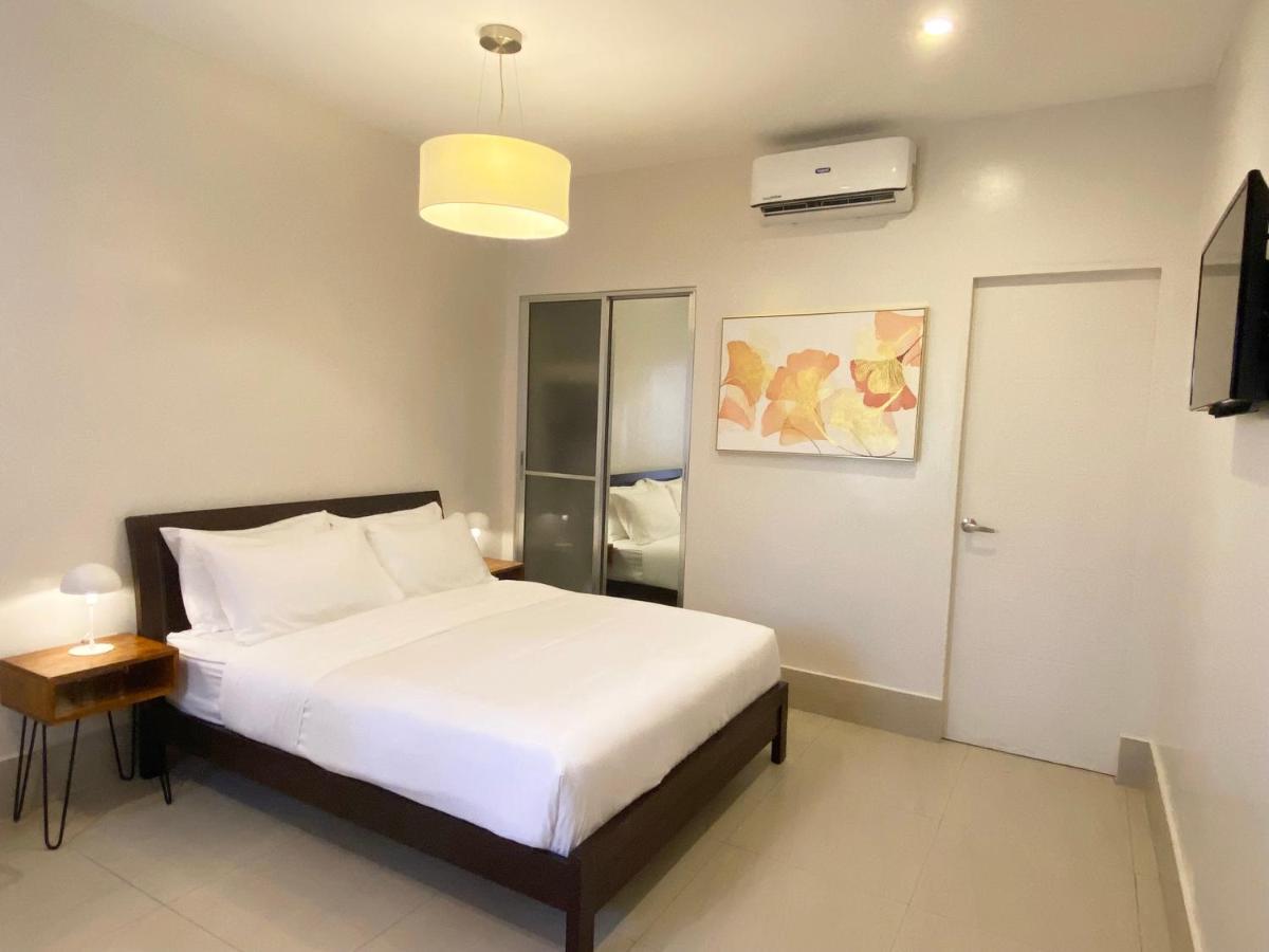 Harman Suites Moalboal Luaran gambar