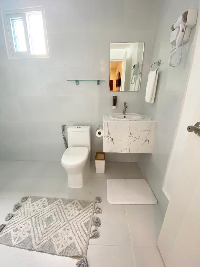 Harman Suites Moalboal Luaran gambar